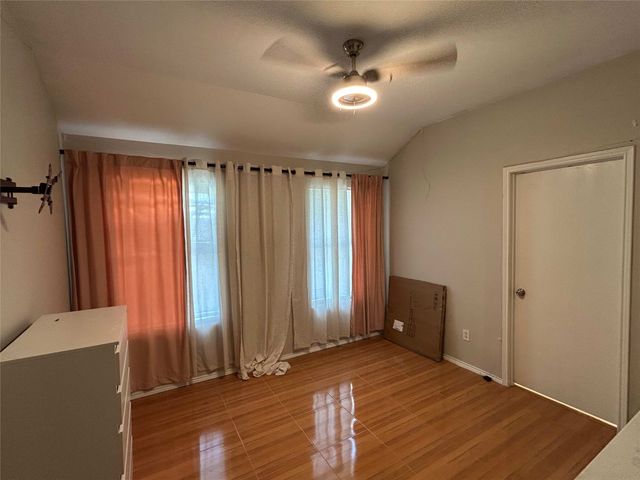 1949 Sampsell Drive, Dallas, TX 75051