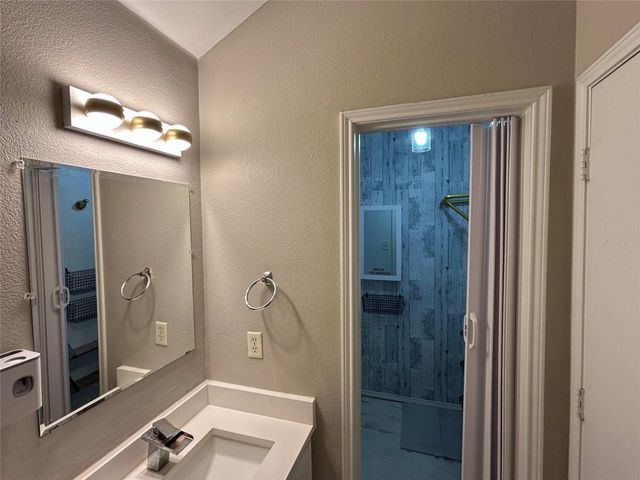 1949 Sampsell Drive, Dallas, TX 75051