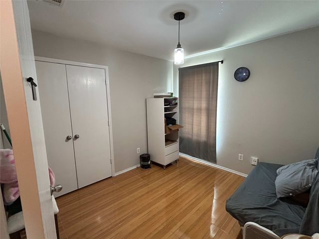 1949 Sampsell Drive, Dallas, TX 75051