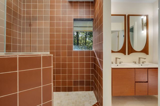 2804 Glennis Court, Tallahassee, FL 32303