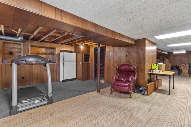 3909 W Tupelo STREET, Milwaukee, WI 53209
