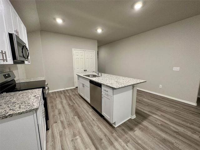 506 Dalloway Street, Montgomery, TX 77316