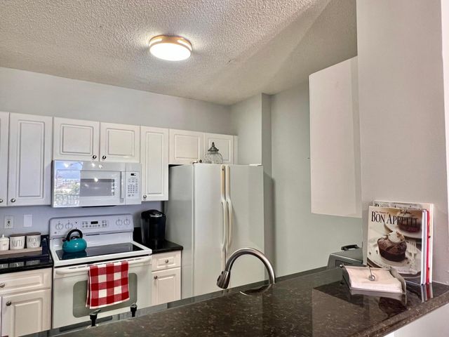 651 Okeechobee Boulevard 706, West Palm Beach, FL 33401