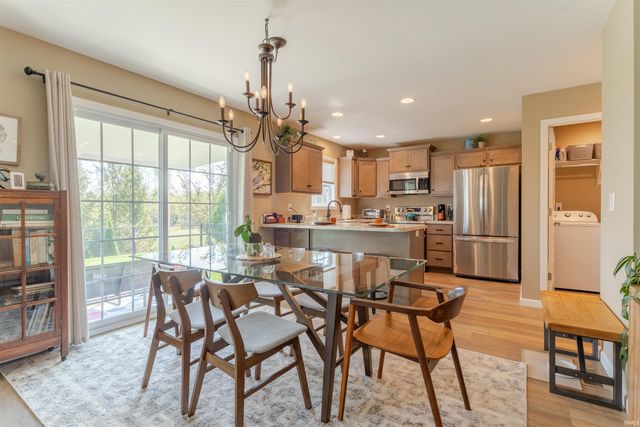 326 Wabash Circle, Chandler, IN 47610