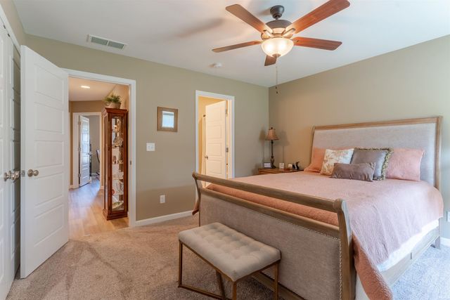 326 Wabash Circle, Chandler, IN 47610