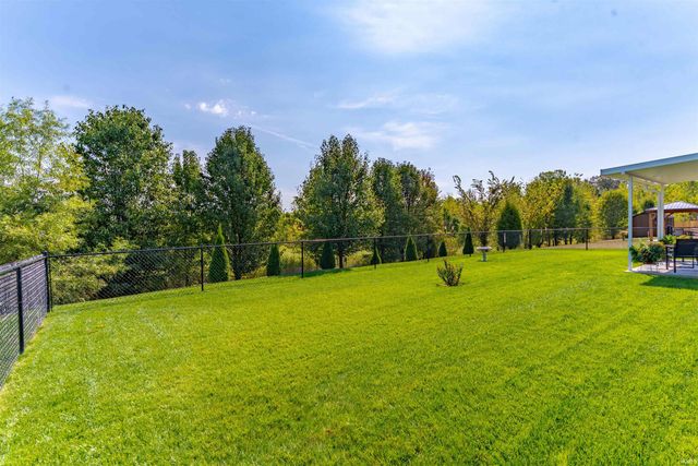 326 Wabash Circle, Chandler, IN 47610