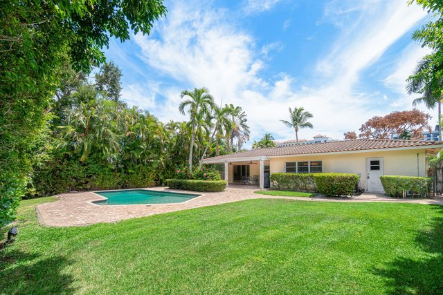317 NE 2ND Street, Boca Raton, FL 33432
