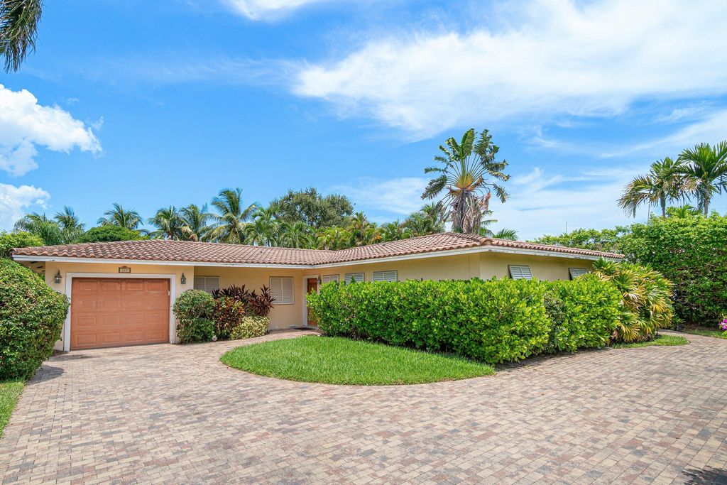 317 NE 2ND Street, Boca Raton, FL 33432