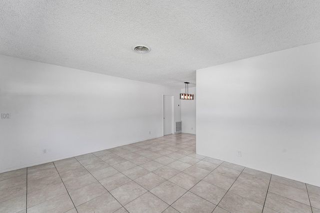 263 SE 8TH Terrace, Deerfield Beach, FL 33441