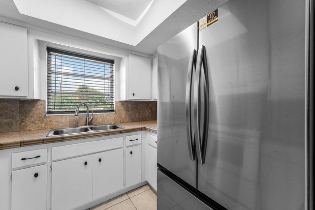 263 SE 8TH Terrace, Deerfield Beach, FL 33441