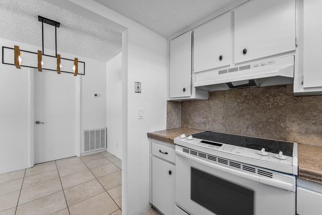 263 SE 8TH Terrace, Deerfield Beach, FL 33441