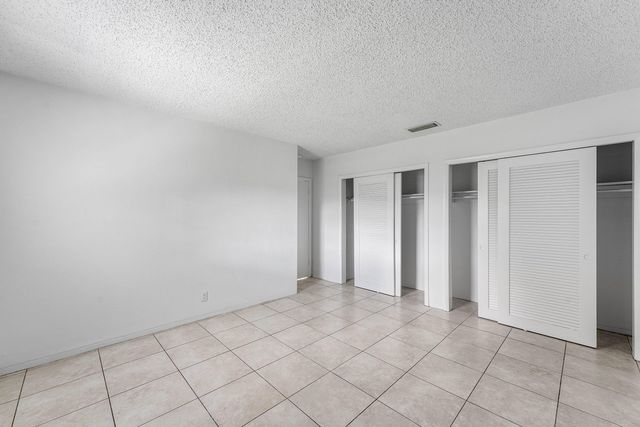 263 SE 8TH Terrace, Deerfield Beach, FL 33441