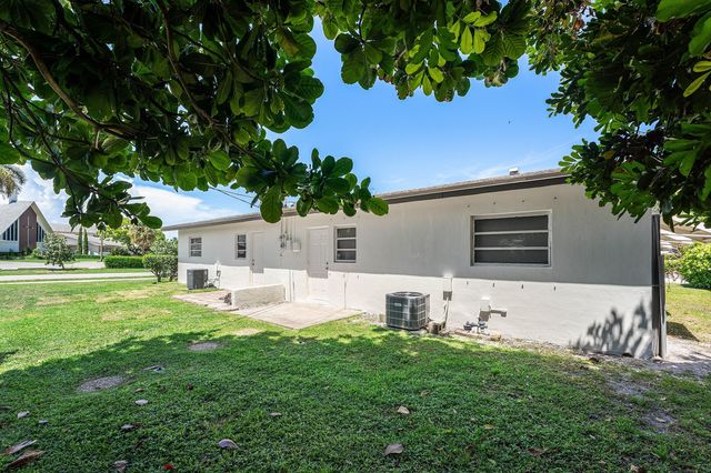263 SE 8TH Terrace, Deerfield Beach, FL 33441