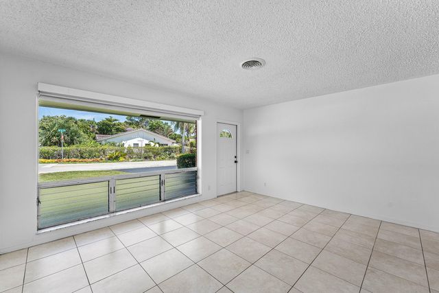 263 SE 8TH Terrace, Deerfield Beach, FL 33441