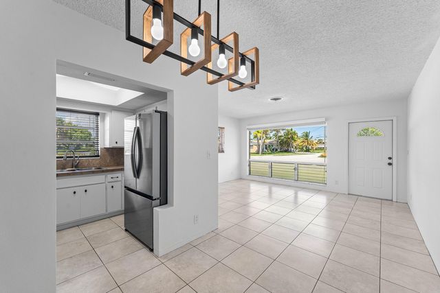263 SE 8TH Terrace, Deerfield Beach, FL 33441