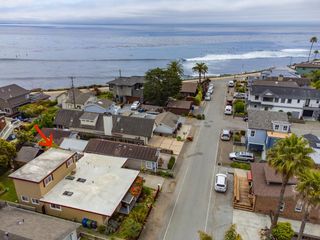 320 35th Avenue, Santa Cruz, CA 95062