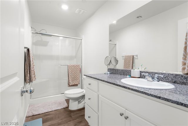 1128 Scarlet Sparrow Street, Henderson, NV 89011