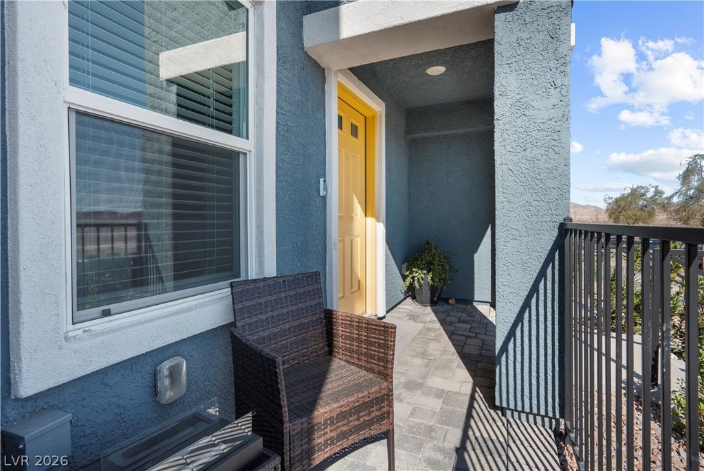 1128 Scarlet Sparrow Street, Henderson, NV 89011 — photo 3