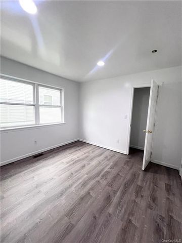 61 Ashland Avenue 1FL, New Rochelle, NY 10801