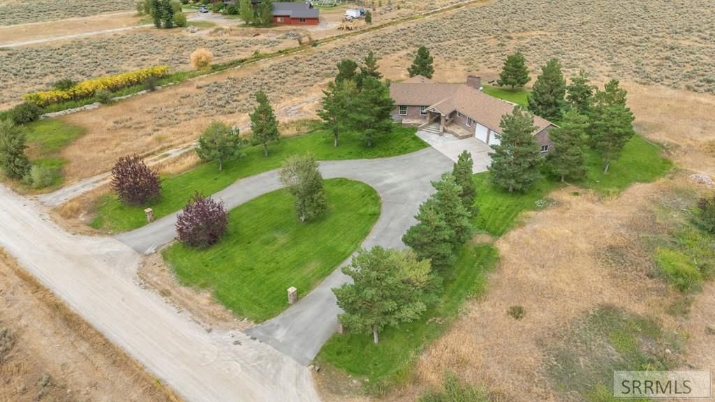 Image 38 of property listing at 5335 Fox Creek Hollow, Victor, ID 83455