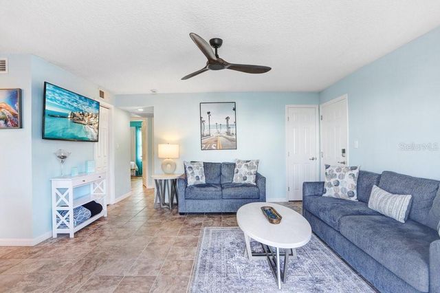 5012 STARFISH DRIVE SE B, St Petersburg, FL 33705