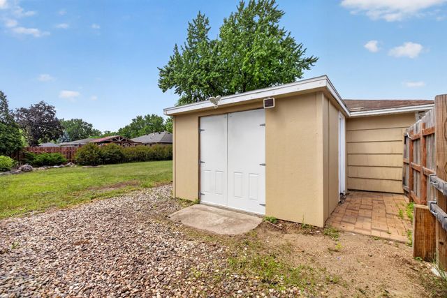8801 Chicago Avenue S, Bloomington, MN 55420