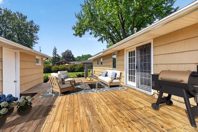 8801 Chicago Avenue S, Bloomington, MN 55420