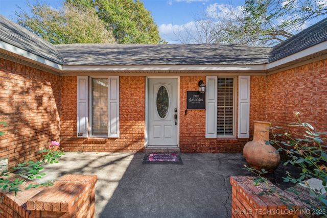 2702 S 27th Street, Muskogee, OK 74401