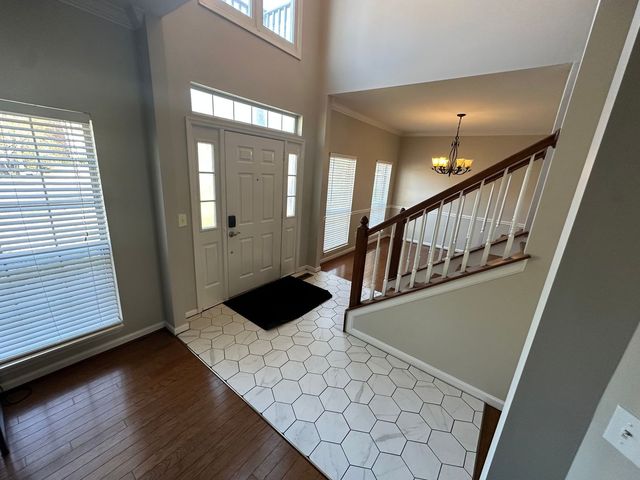 2402 Brookstone Pl, Mount Juliet, TN 37122