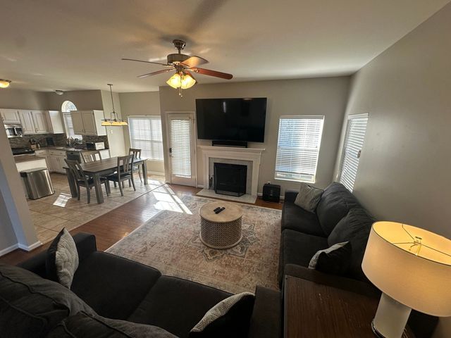 2402 Brookstone Pl, Mount Juliet, TN 37122