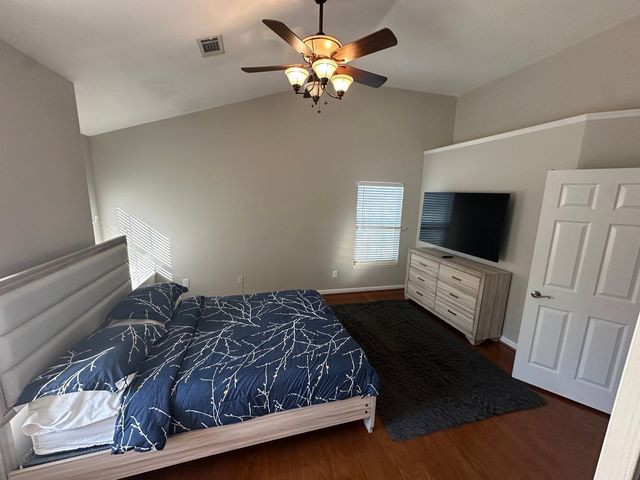 2402 Brookstone Pl, Mount Juliet, TN 37122