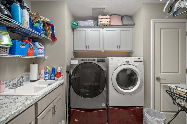 11041 WHITE TERRACE, Oxford, FL 34484