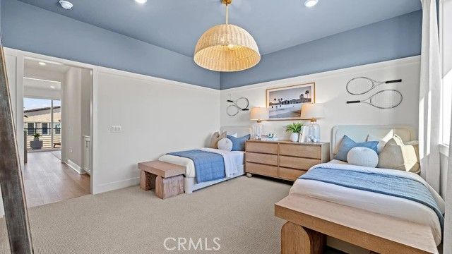 832 Sonia, Irvine, CA 92618