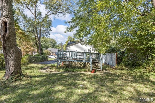 2340 Burns Avenue, Overland, MO 63114