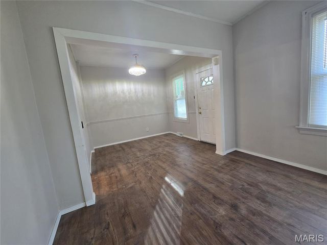 2340 Burns Avenue, Overland, MO 63114