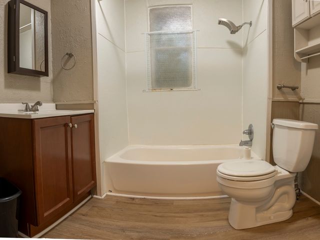 1910 S 12th Street, Waco, TX 76706