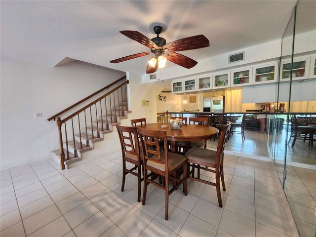14883 SEMINOLE TRAIL 130, Seminole, FL 33776