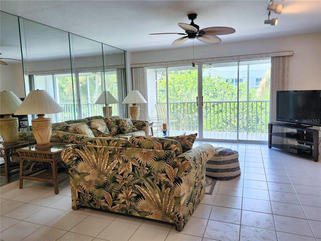 14883 SEMINOLE TRAIL 130, Seminole, FL 33776