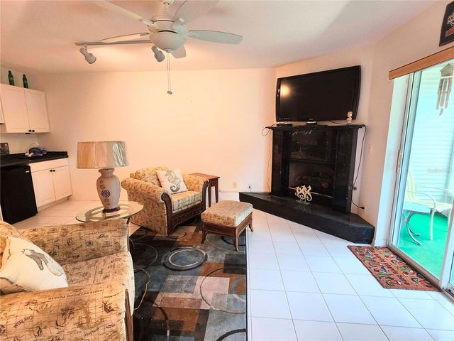 14883 SEMINOLE TRAIL 130, Seminole, FL 33776