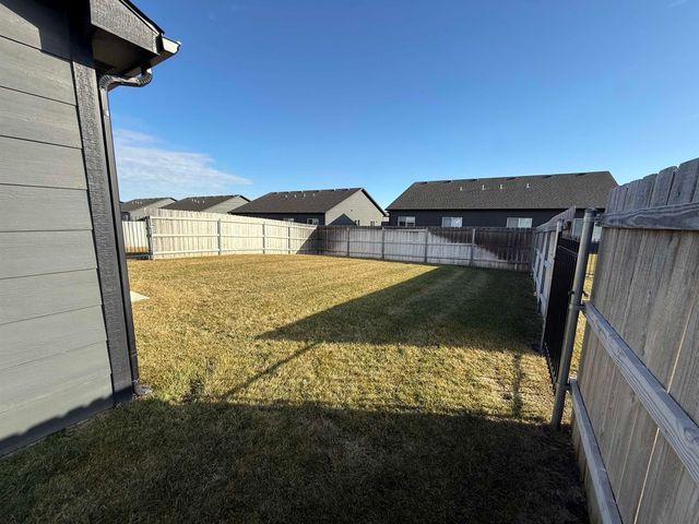 13502-13504 W Haskell Ct, Wichita, KS 67235