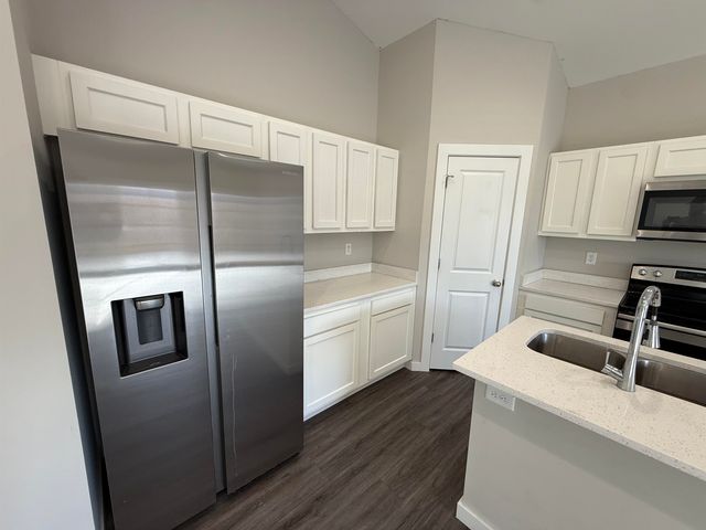 13502-13504 W Haskell Ct, Wichita, KS 67235