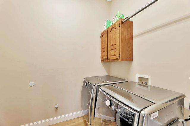 5 TAYLOR CT, Augusta, KS 67010