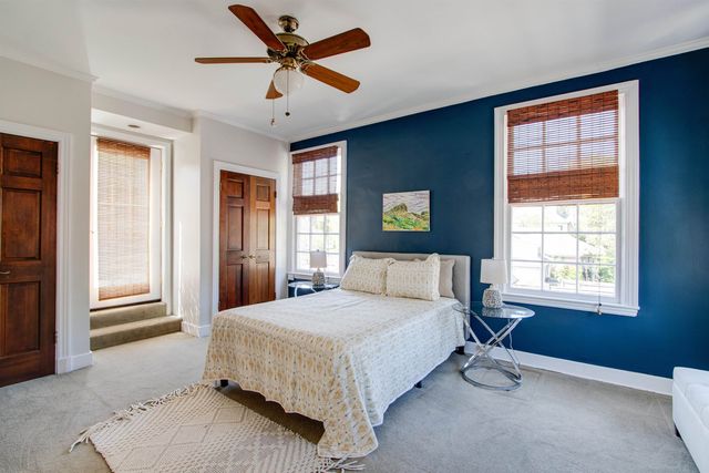 711 S MCLEAN BLVD, Memphis, TN 38104