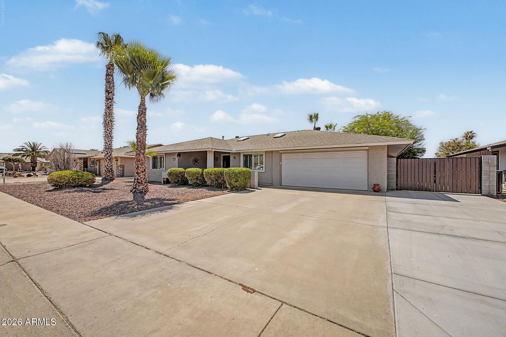 9220 W PINERIDGE Drive, Sun City, AZ 85351 — photo 3