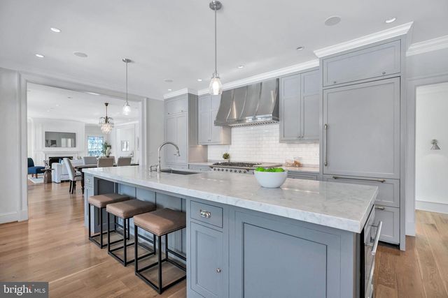 5904 BRADLEY BLVD, Bethesda, MD 20814