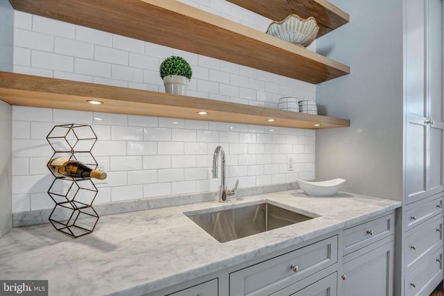 5904 BRADLEY BLVD, Bethesda, MD 20814