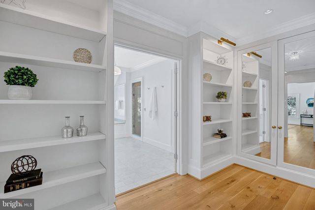 5904 BRADLEY BLVD, Bethesda, MD 20814