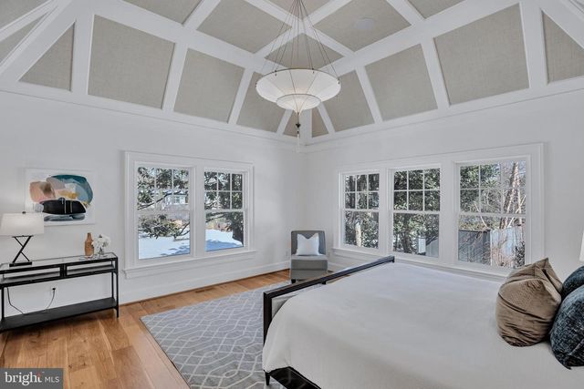 5904 BRADLEY BLVD, Bethesda, MD 20814