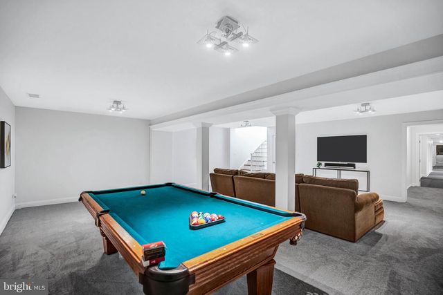 5904 BRADLEY BLVD, Bethesda, MD 20814