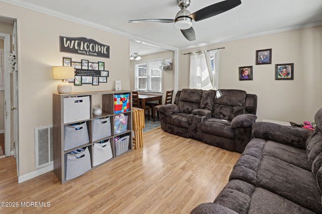 33 Mill Creek Road, Bayville, NJ 08721